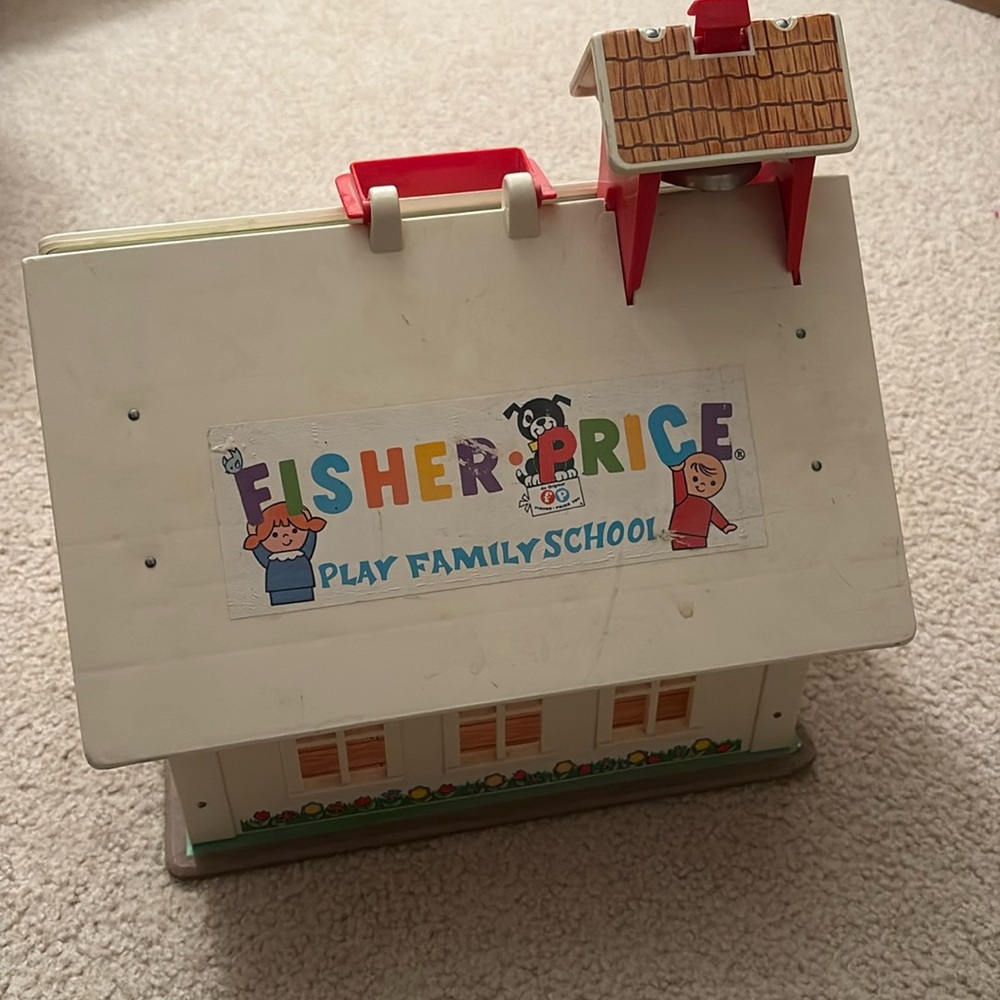 Fisher Price Plat Family School